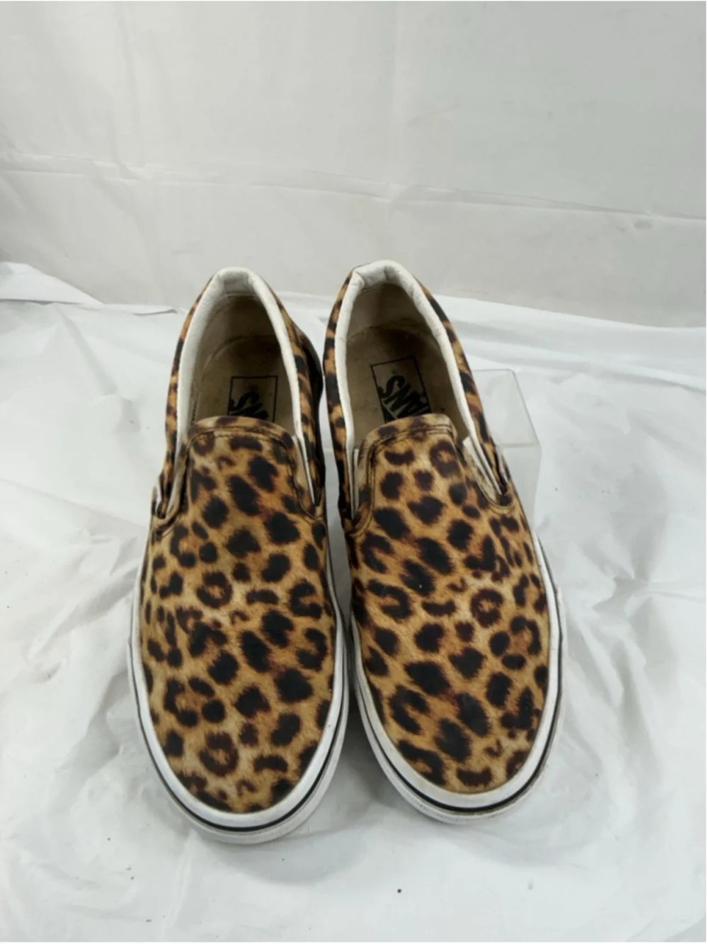 Vans Slip On Leopard Womens Size 7 Animal Print Shoes Skateboarding Casual